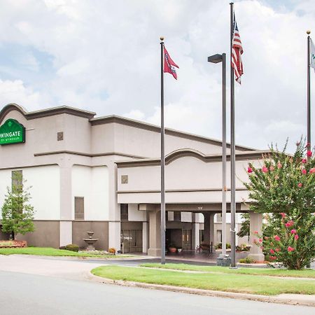 Wingate By Wyndham North Little Rock Hotell Exteriör bild