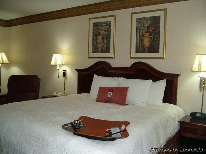 Wingate By Wyndham North Little Rock Hotell Rum bild