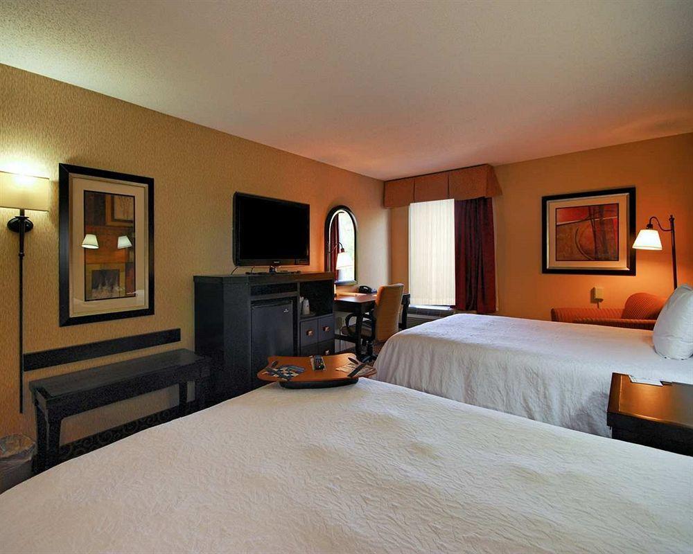 Wingate By Wyndham North Little Rock Hotell Exteriör bild